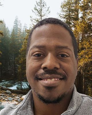 Photo of Rashad Curtis, Clinical Social Work/Therapist, LCSW-C