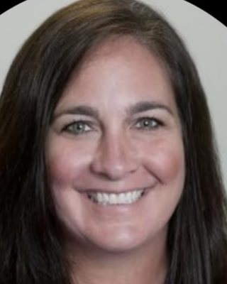 Photo of Shannon Kiniyalocts, Clinical Social Work/Therapist, LISW