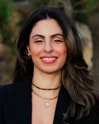 Photo of Yasamin Fani, Marriage & Family Therapist, LMFT