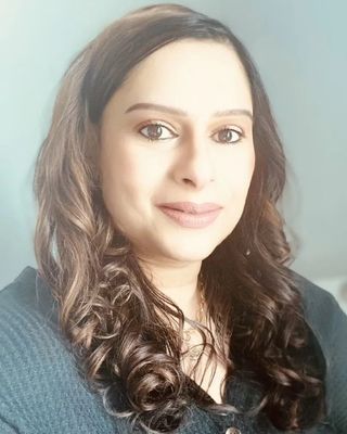 Photo of Zainab Khimji - The Psychotherapy Spot, Registered Psychotherapist, MA, RP, CCC