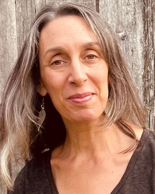 Photo of Lauren Cleary, Registered Psychotherapist, MA, CMHC