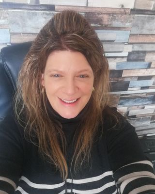 Photo of Victoria (Vicky) Crossland, Counsellor, MBACP