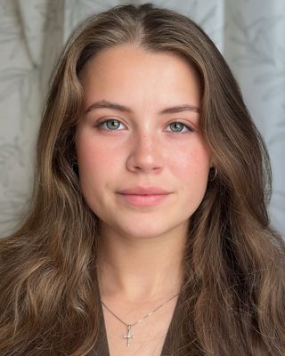 Photo of Eliza Piett, Pre-Licensed Professional