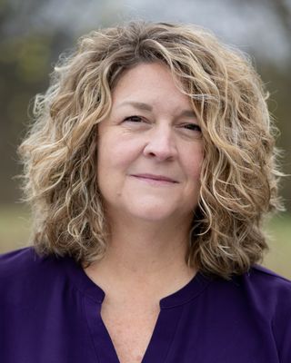 Photo of Theresa Hubbard, Marriage & Family Therapist, LMFT, LCMFT