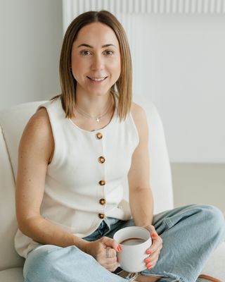 Photo of Lindsay Wetmore, Registered Social Worker, MSW, RSW
