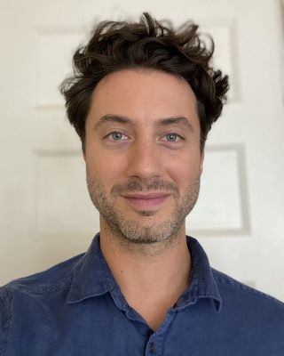 Photo of Sam Lipschultz, Clinical Social Work/Therapist, LICSW