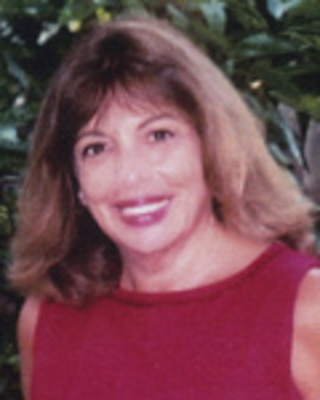 Photo of Georgia Yesmont, Psychologist in Huntington, NY
