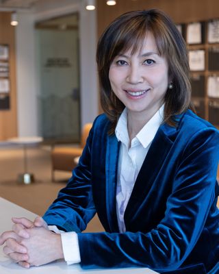 Photo of Celia (Xiaojun) Du, Counsellor in Vancouver, BC