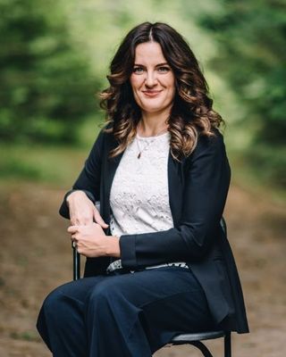Photo of Rebecca Graham, Registered Psychotherapist (Qualifying), RP(Q)