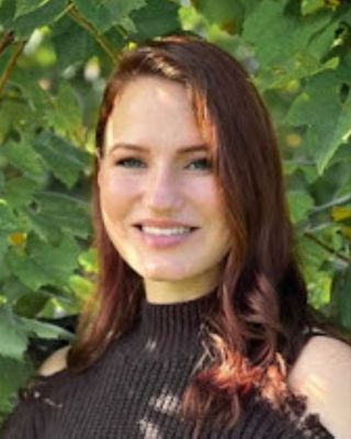 Photo of Ashley Fernandez, Psychiatric Nurse Practitioner, PMHNP