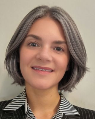 Photo of Beth Paronich, Clinical Social Work/Therapist, LICSW