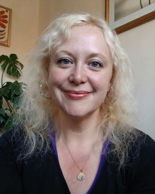 Photo of Katrin Kemmerzehl, Counsellor, MNCPS Acc.