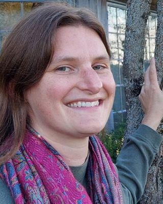 Photo of Emily Randall, Clinical Social Work/Therapist, LCSW