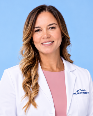 Photo of Lyz Eidam, Psychiatric Nurse Practitioner, DNP, PMHNP, FNP