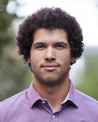 Photo of Kyle Schmalenberg, MA, BSc, Registered Psychotherapist (Qualifying) in Toronto