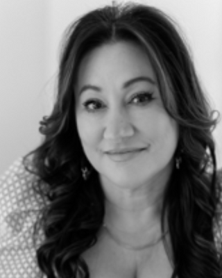 Photo of Tina Boni, Psychologist, THRPST
