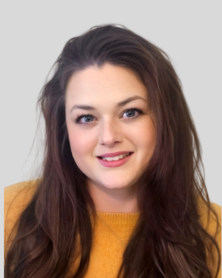 Photo of Nicolette Park, Registered Psychotherapist (Qualifying), RP (Q)