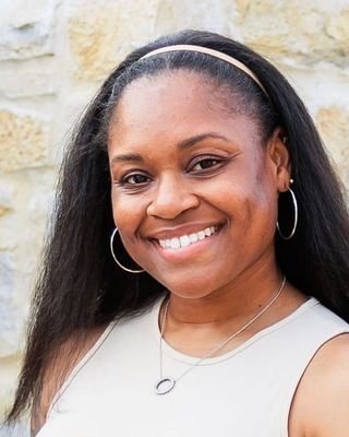 Photo of Tyneshea Jackson, Licensed Master Social Worker, LMSW