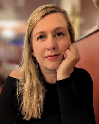 Photo of Sarah Lewis, Counsellor, PNCPS Acc.