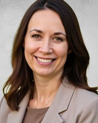 Photo of Penny Waller Ulmer, Psychologist, BA, MACP