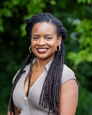 Photo of Alexus Lee - Alexus Lee, MA, LPC @ St. Charles Counseling, Licensed Professional Counselor, MA, LPC