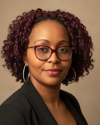 Photo of Carolyn Mwangi, Psychiatric Nurse Practitioner, PMHNP