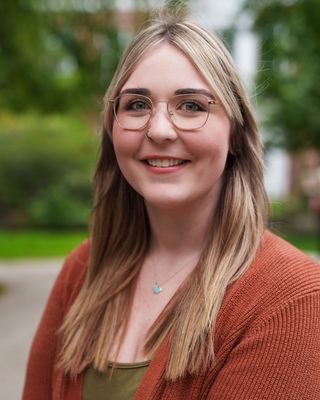 Photo of Tessa Curtin, Pre-Licensed Professional, MSW