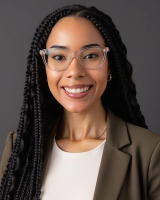 Photo of Giovonna "Gia" Rogers, Clinical Social Work/Therapist, LMSW