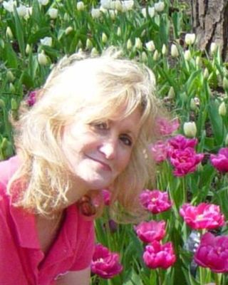 Photo of Donna J Henn - Donna J. Henn, M.S., LPC, Licensed Professional Counselor, MS, LPC