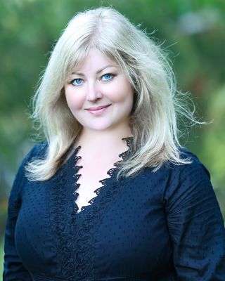 Photo of Elena Kuznetsova Gonzalez, Marriage & Family Therapist, MS, LMFT