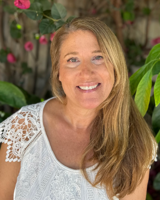 Photo of Brittany Anvari, Marriage & Family Therapist, LMFT