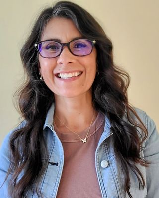 Photo of Val Petre, Clinical Social Work/Therapist, LMSW