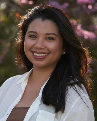 Photo of Mary Diaz Estabillo, LMSW, Clinical Social Work/Therapist