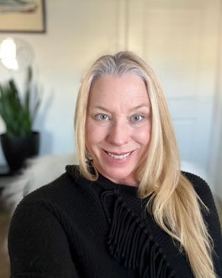 Photo of Ela Jones, Licensed Clinical Mental Health Counselor Associate, ACMHC