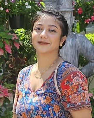 Photo of Mavra Wasim, Registered Psychotherapist (Qualifying), MA, HBSc