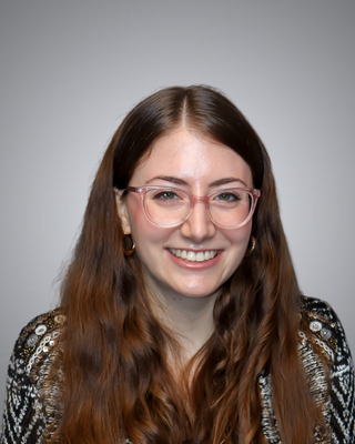 Photo of Shannon Bucciarelli, Psychiatric Nurse Practitioner, MSN, PMHNP, B-C