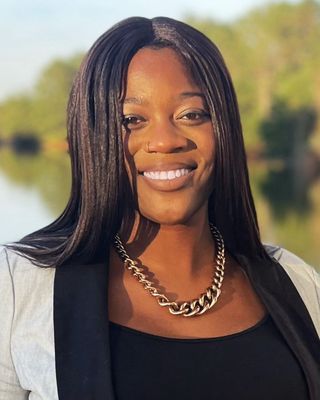 Photo of Crystal Guest, Pre-Licensed Professional in Naperville, IL