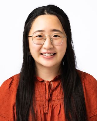 Photo of Joy Xie, Pre-Licensed Professional in Minnesota