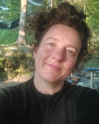 Photo of Mollie McElroy - Mollie McElroy - Grief Counseling