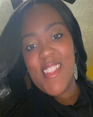 Photo of Valencia Dickerson, Counselor in 40507, KY