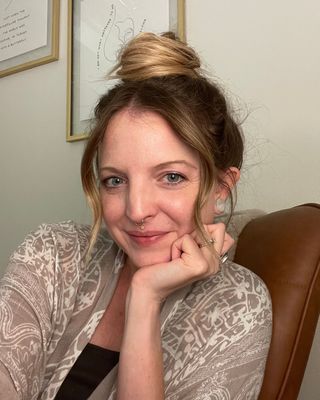 Photo of Sara Lewis, Counselor, BSW, LAC