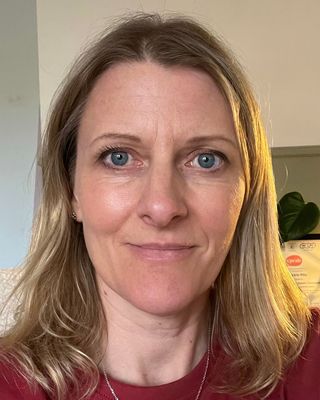 Photo of Fiona Riby, Counsellor, MBACP