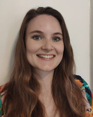 Photo of Dr Luisa Mang, Psychologist, PsychD, HCPC - Clin. Psych.