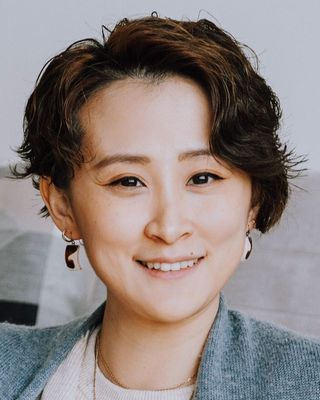 Photo of May Han, LMFT, Marriage & Family Therapist