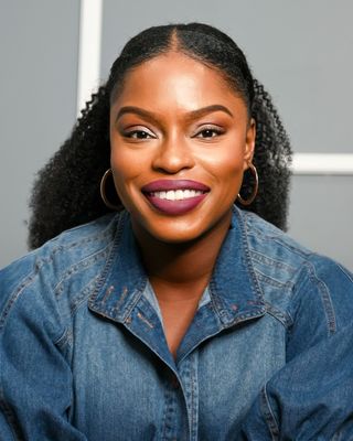 Photo of Niekachi Nwogu, Clinical Social Work/Therapist, LCSW