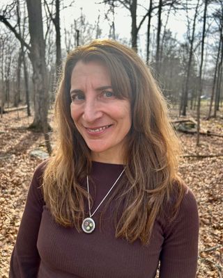 Photo of LizaBeth Madara, Clinical Social Work/Therapist, LCSW