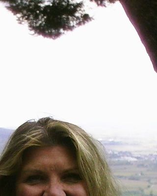 Photo of Ronda Stoll, Clinical Social Work/Therapist, LICSW