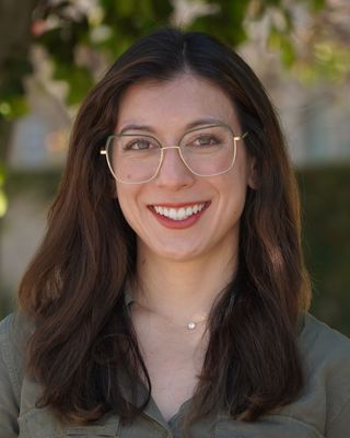 Photo of Elise Yoshida, Psychologist, PsyD