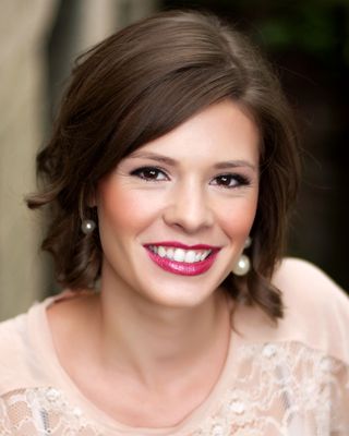 Photo of Sarah Pettengill, Marriage & Family Therapist, MA, LMFT