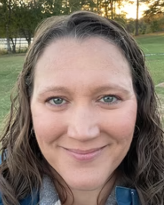 Photo of April Nenjerama, Marriage & Family Therapist, LMFT